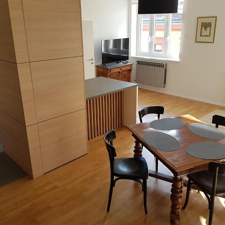 Apartmani Seven App Zagreb Extérieur photo
